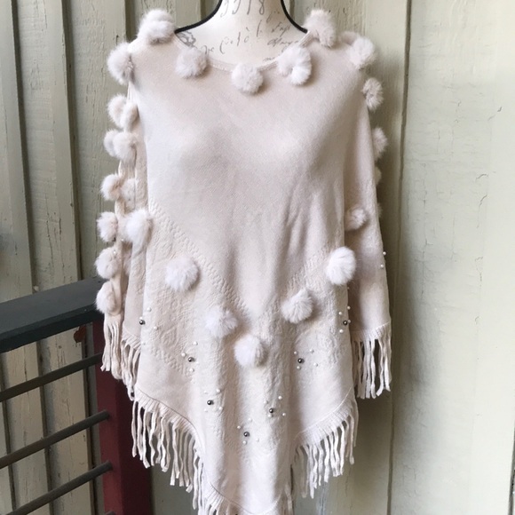 New! Pearl Pom Poncho - Picture 8 of 15